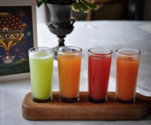 Juice; Photo: SPFischer 4 small glasses of freshly squeezed fruit juice