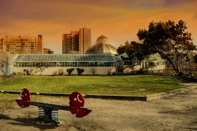 Robyn Gosby, Captivate Me