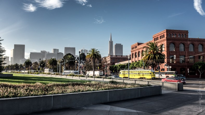 Skyline San Francisco Financial District from Pier 27