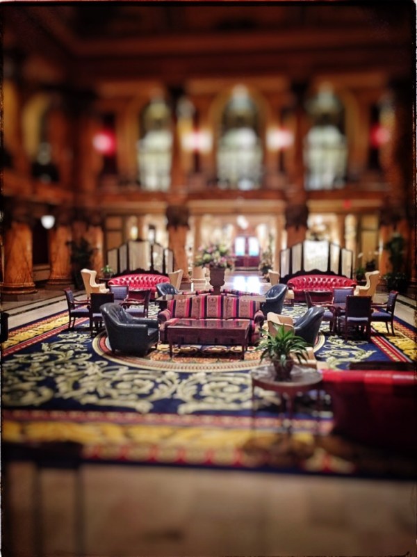 Luis O. Gutierrez, luisogutierrez.com